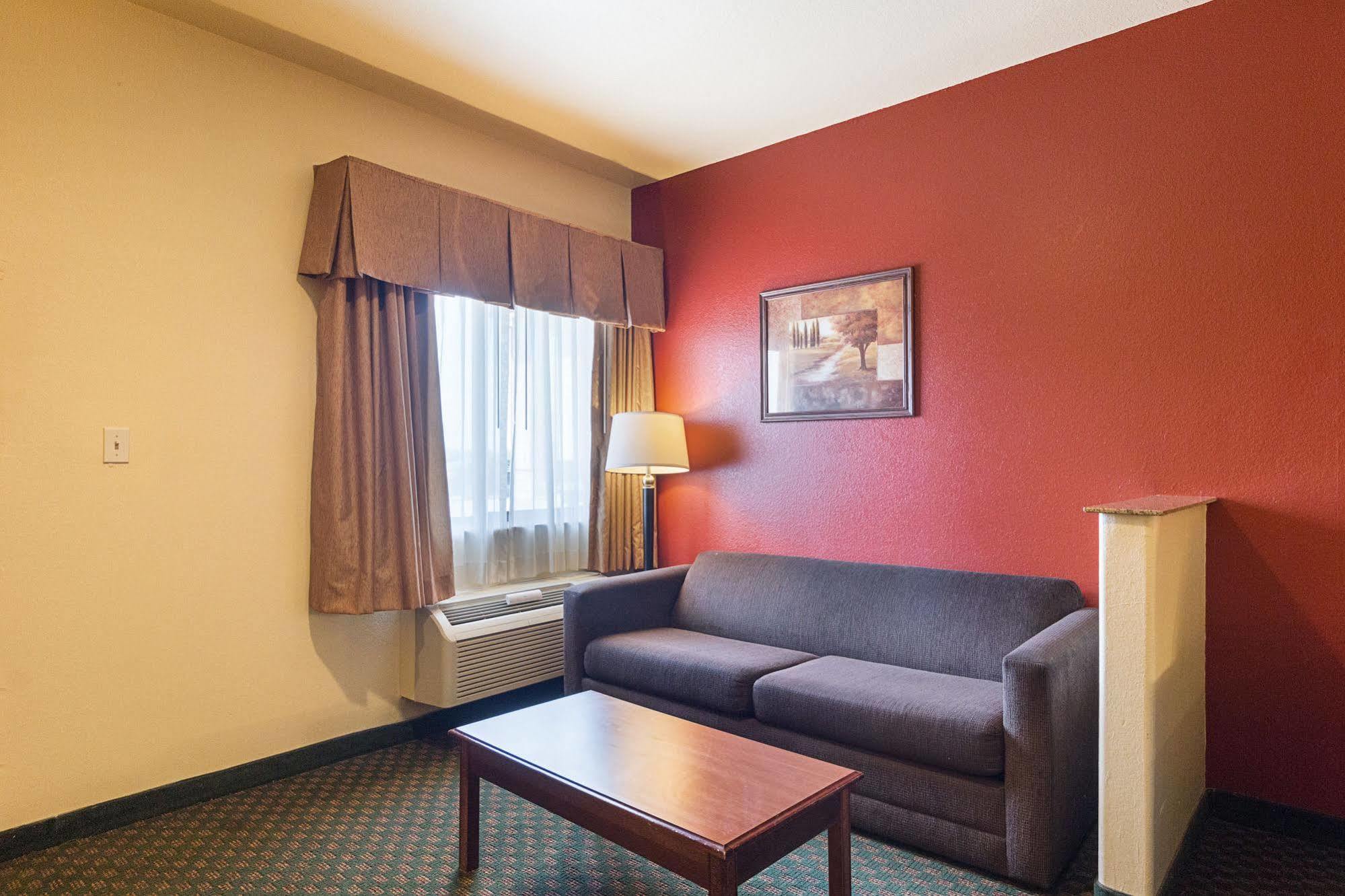 Lone Star Inn And Suites วิกทอเรีย ภายนอก รูปภาพ